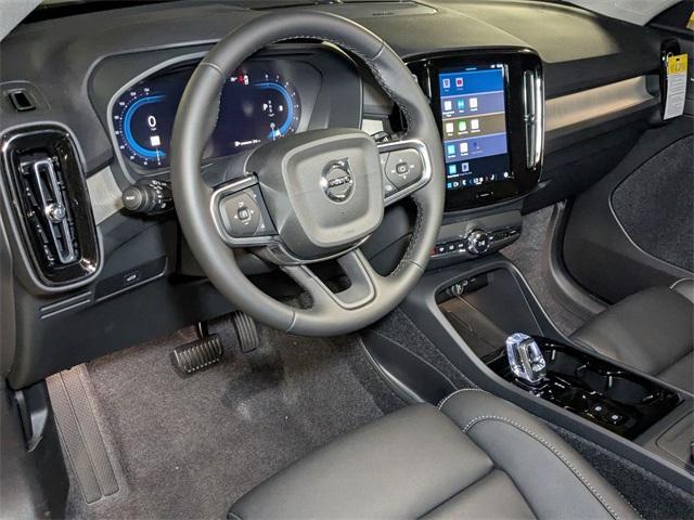 new 2025 Volvo XC40 car, priced at $51,565
