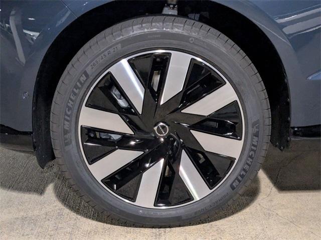 new 2025 Volvo EX90 car, priced at $89,520