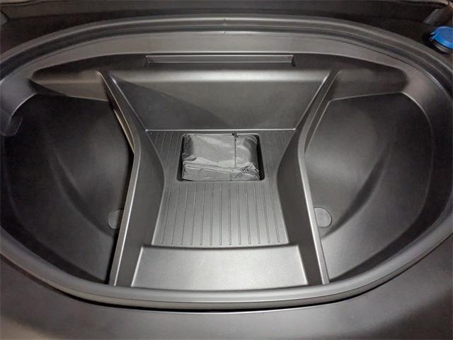 new 2025 Volvo EX90 car, priced at $89,520