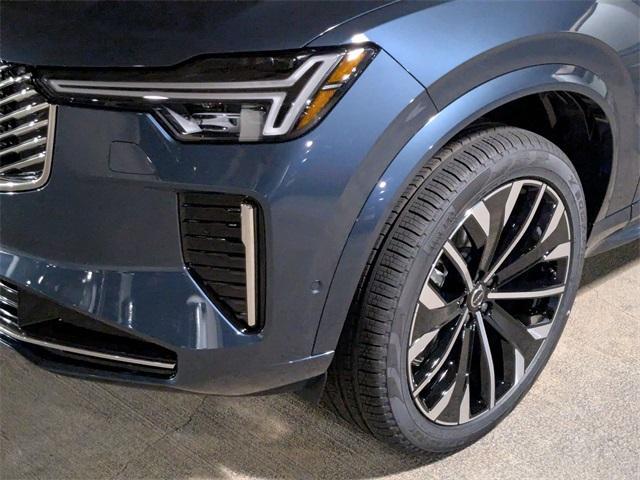 new 2025 Volvo XC90 car, priced at $69,155