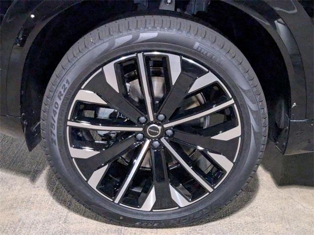 new 2025 Volvo XC90 car, priced at $65,555