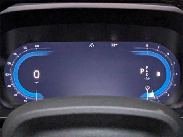 new 2025 Volvo XC40 car, priced at $51,114