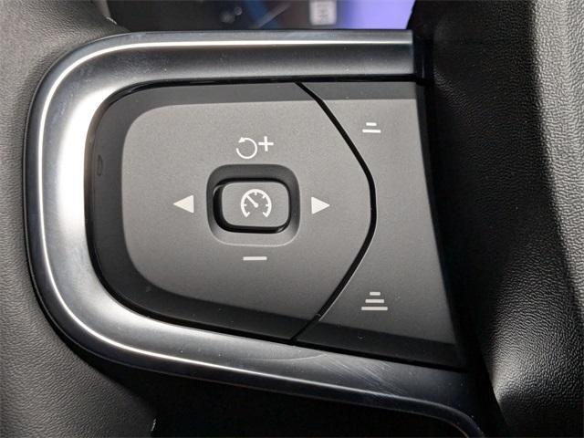 new 2025 Volvo XC40 car, priced at $48,335