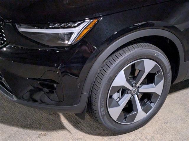 new 2025 Volvo XC40 car, priced at $48,335