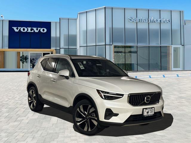 new 2024 Volvo XC40 car, priced at $50,205