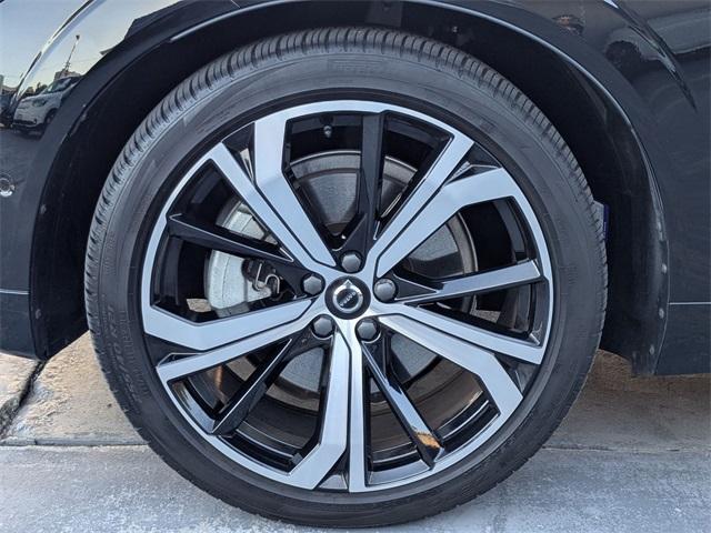 used 2022 Volvo XC60 Recharge Plug-In Hybrid car, priced at $38,800