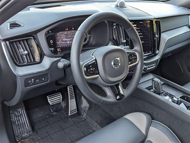 used 2022 Volvo XC60 Recharge Plug-In Hybrid car, priced at $38,800