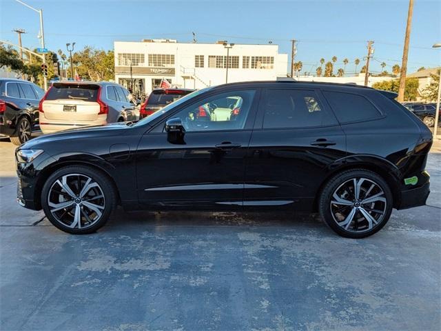 used 2022 Volvo XC60 Recharge Plug-In Hybrid car, priced at $38,800