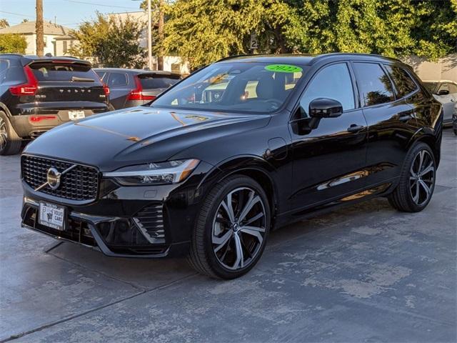 used 2022 Volvo XC60 Recharge Plug-In Hybrid car, priced at $38,800