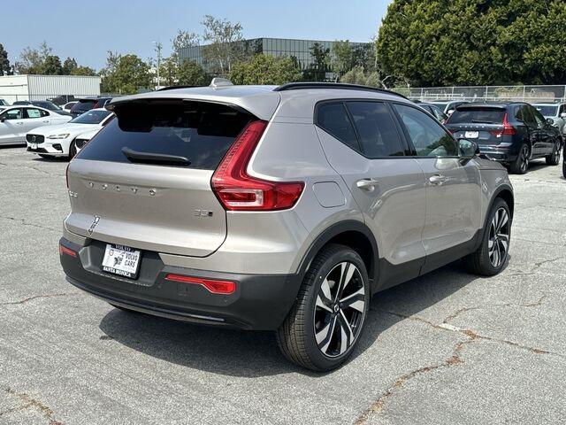 new 2024 Volvo XC40 car, priced at $49,410