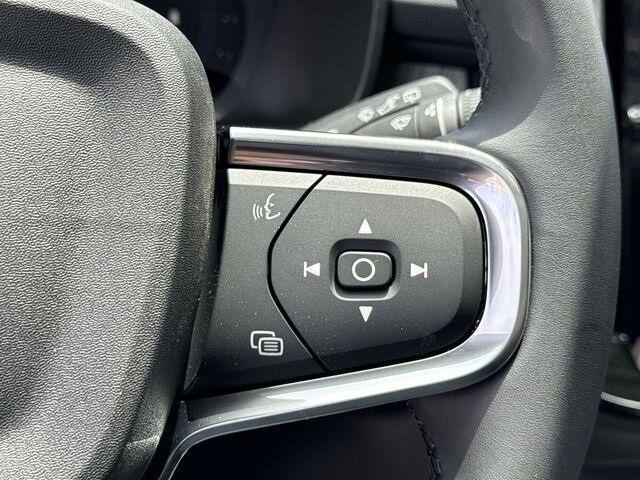 new 2024 Volvo XC40 car, priced at $41,546