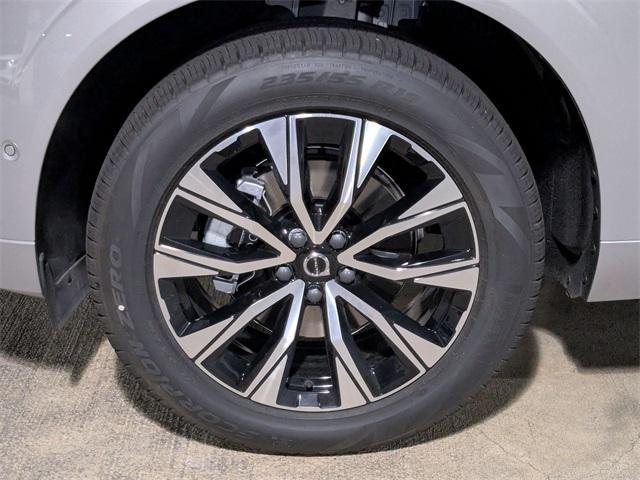 new 2025 Volvo XC60 car, priced at $55,750