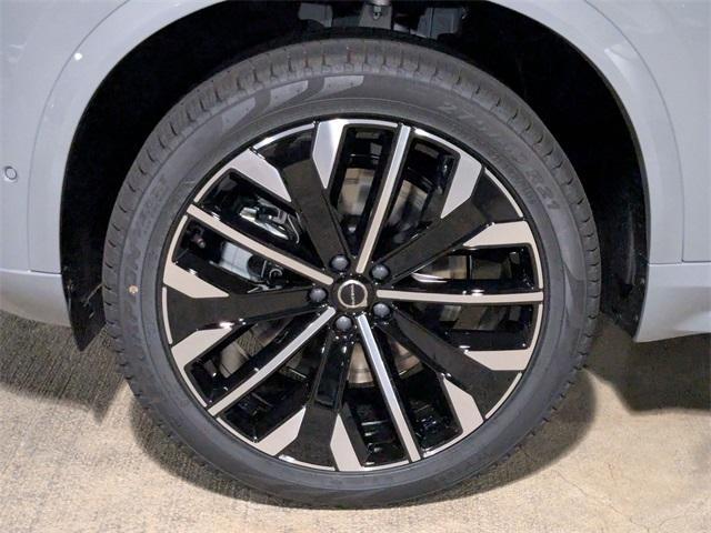 new 2025 Volvo XC90 Plug-In Hybrid car, priced at $79,390