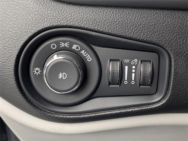 used 2020 Jeep Renegade car, priced at $16,500