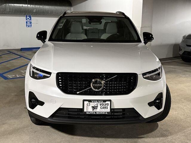 new 2025 Volvo XC40 car, priced at $48,315