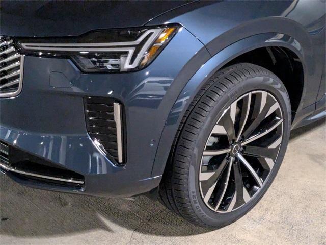 new 2026 Volvo XC90 car, priced at $75,155