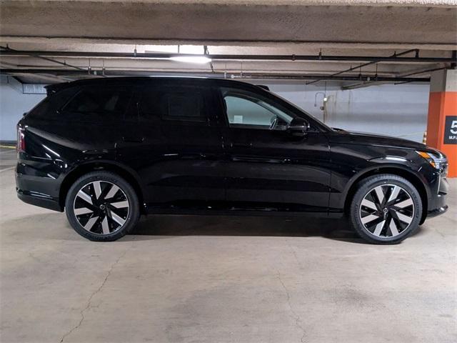 new 2025 Volvo EX90 car, priced at $82,090