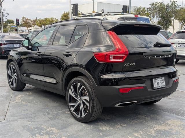used 2019 Volvo XC40 car, priced at $22,200