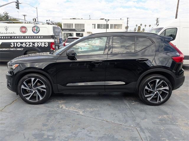 used 2019 Volvo XC40 car, priced at $22,200