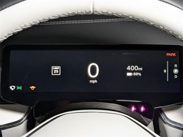 new 2025 Volvo EX90 car, priced at $82,090
