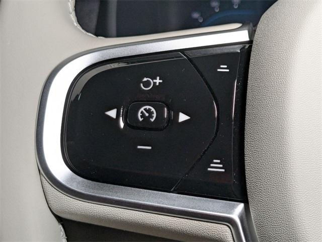 new 2025 Volvo XC90 car, priced at $73,145