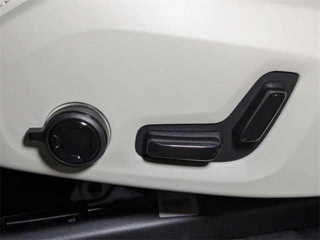 new 2025 Volvo XC90 car, priced at $73,145