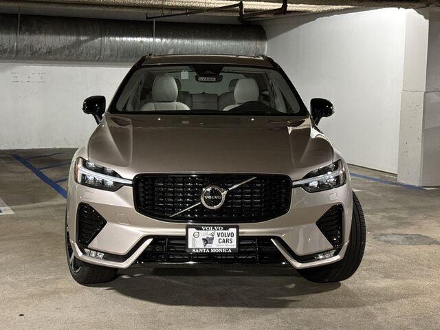 new 2025 Volvo XC60 car, priced at $60,635