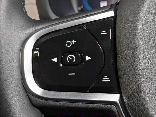 new 2025 Volvo XC90 car, priced at $73,645