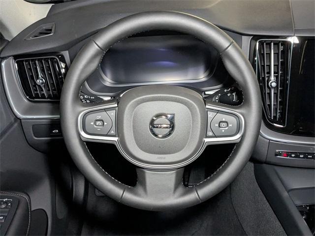new 2025 Volvo XC60 car, priced at $51,075