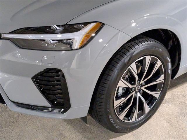 new 2025 Volvo XC60 car, priced at $51,075
