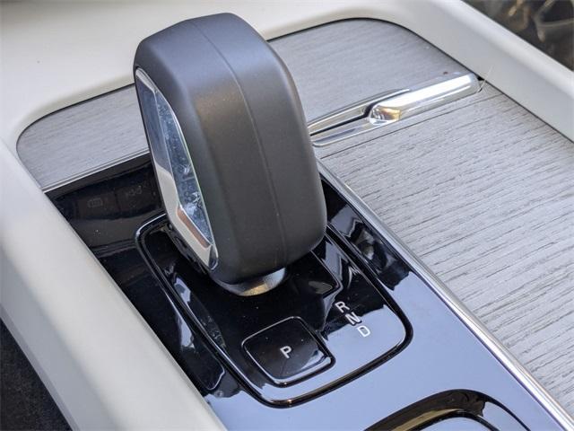 new 2025 Volvo XC60 car, priced at $56,525