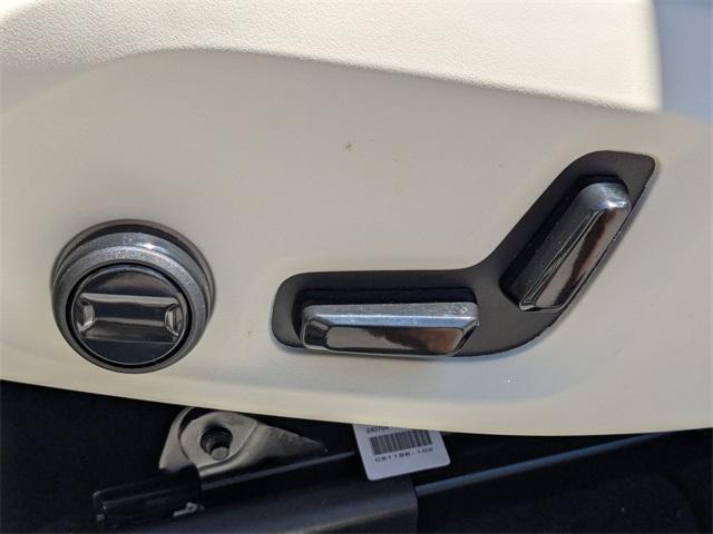 new 2025 Volvo XC60 car, priced at $56,525
