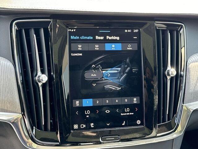 new 2024 Volvo V90 Cross Country car, priced at $61,277
