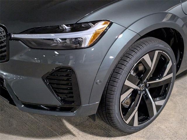 new 2026 Volvo XC60 car, priced at $80,310