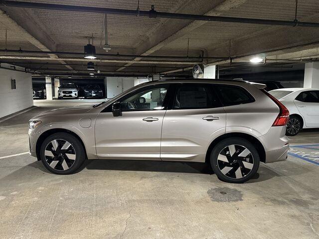 new 2025 Volvo XC60 Plug-In Hybrid car, priced at $66,235