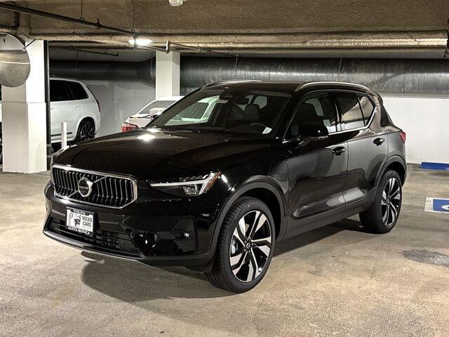 new 2025 Volvo XC40 car, priced at $50,825