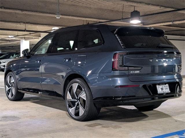 new 2025 Volvo EX90 car, priced at $86,440