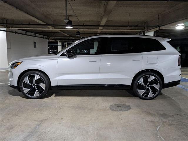 new 2025 Volvo EX90 car, priced at $87,290