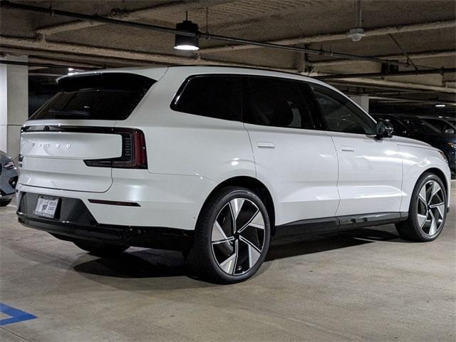 new 2025 Volvo EX90 car, priced at $87,290