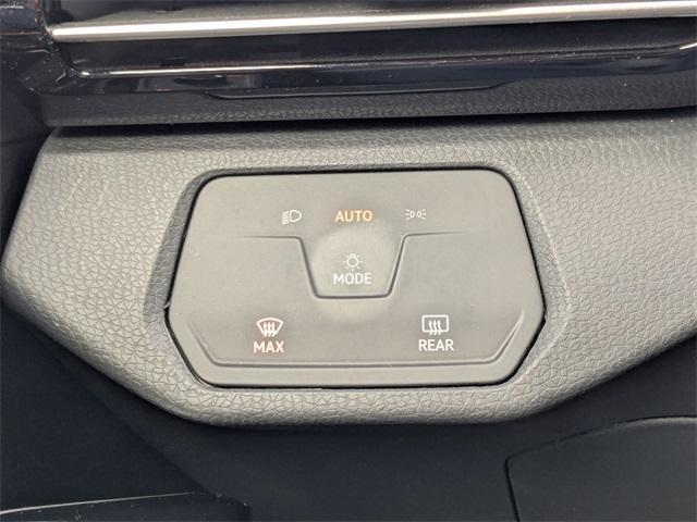 used 2023 Volkswagen ID.4 car, priced at $22,270