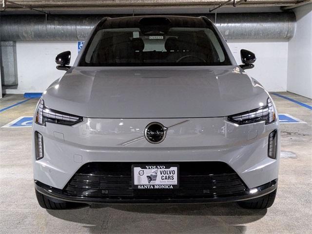 new 2025 Volvo EX90 car, priced at $82,090