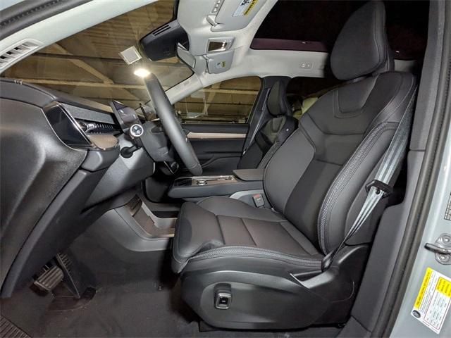 new 2025 Volvo EX90 car, priced at $82,090
