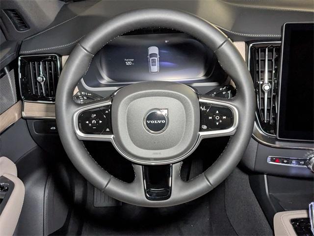 new 2025 Volvo XC90 car, priced at $69,155