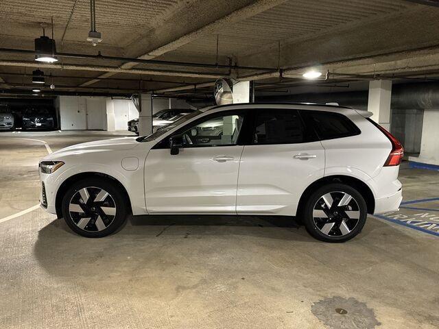 new 2025 Volvo XC60 Plug-In Hybrid car, priced at $66,235