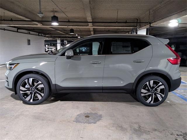 new 2025 Volvo XC40 car, priced at $51,565