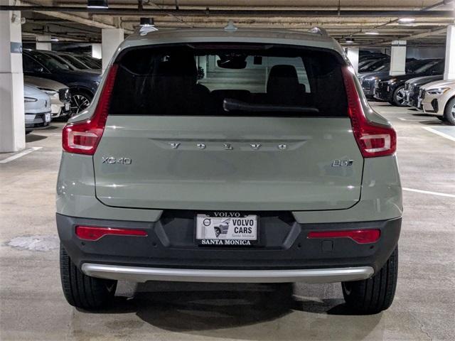 new 2025 Volvo XC40 car, priced at $51,565