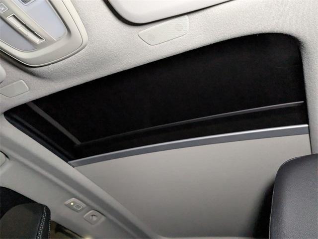 new 2025 Volvo XC40 car, priced at $51,565