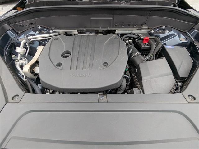 new 2024 Volvo XC90 car, priced at $52,061