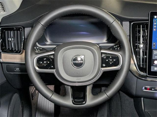 new 2025 Volvo XC90 car, priced at $61,795