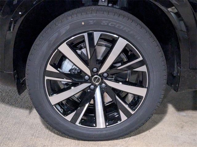 new 2025 Volvo XC90 car, priced at $61,795